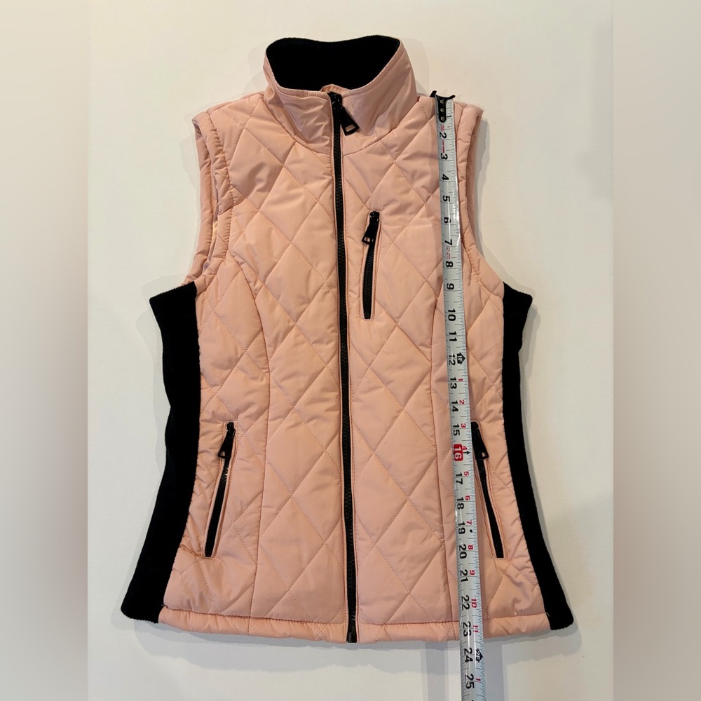 Workshop Republic Clothing Diamond Quilted Light Pink and Black Quilted Vest - Picture 2 of 12
